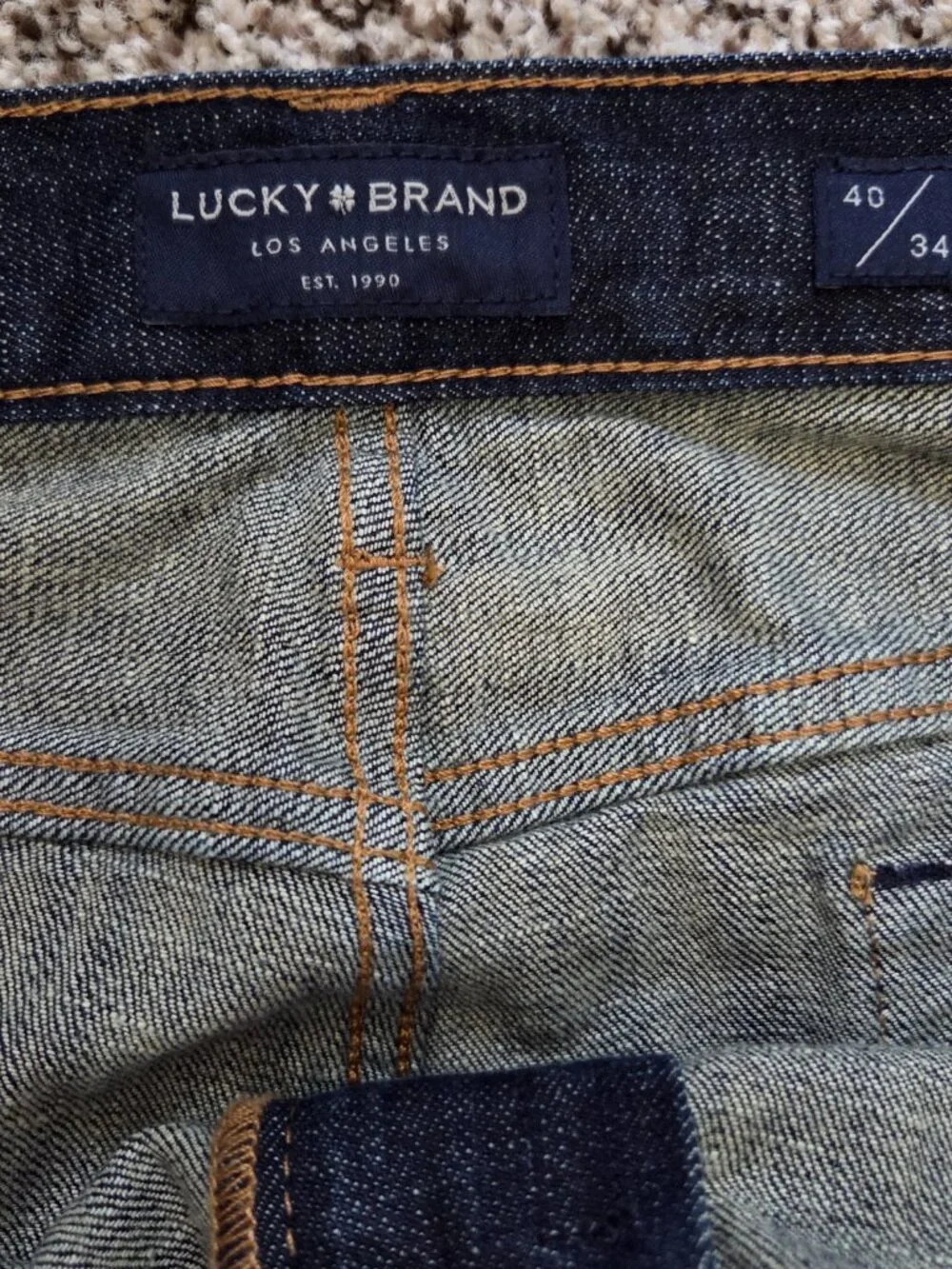 NWT MEN'S LUCKY BRAND JEANS 329 Size 40 x 34 Classic Straight 2-Way Stretch